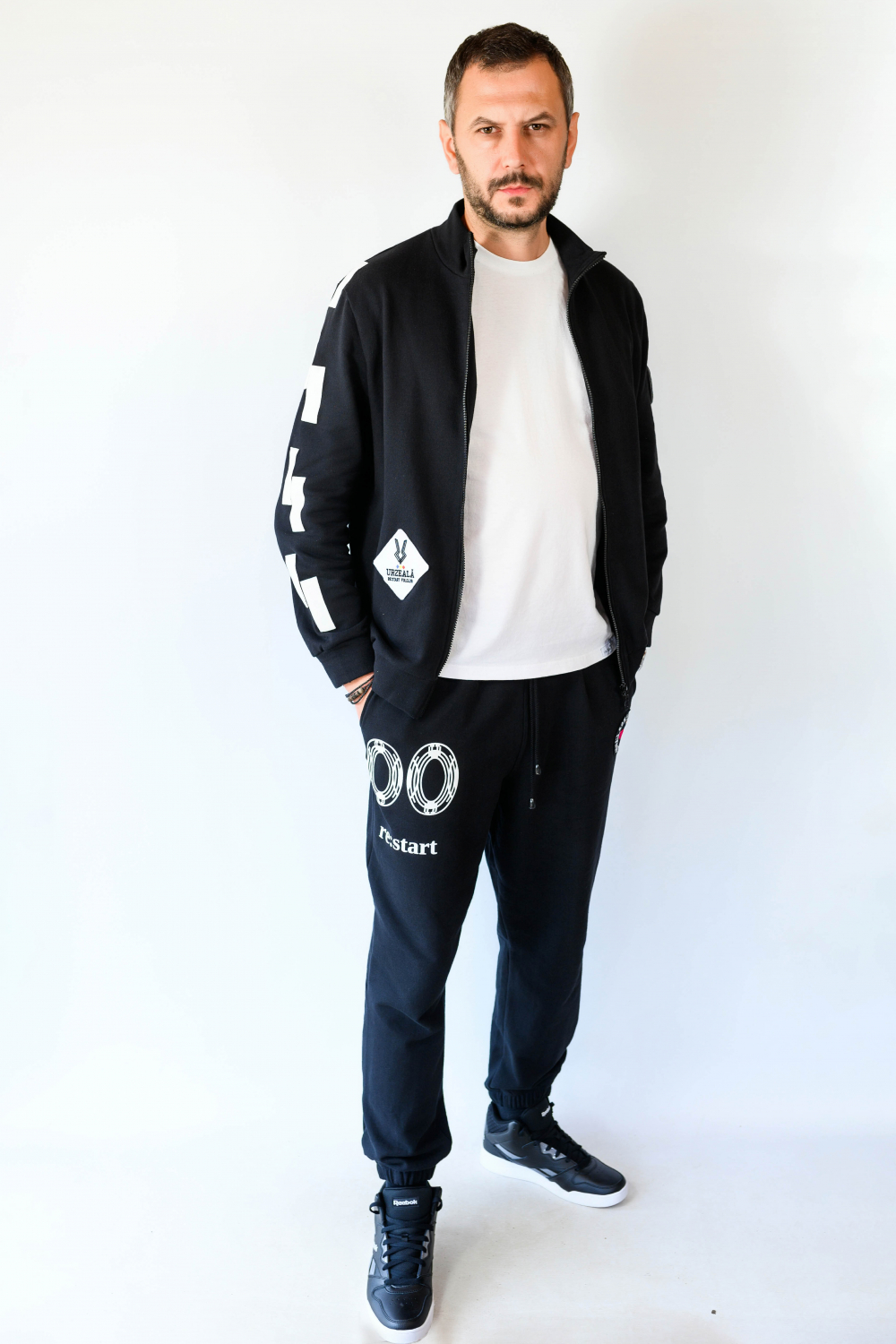 Pantaloni sport 00
